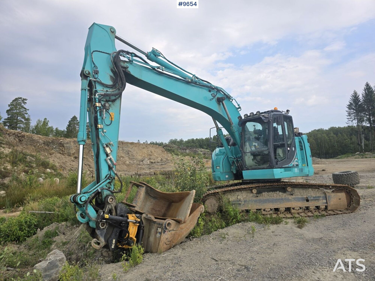 Kobelco SK230SRLC-5E with 3D machine control - Excavator pe şenile: Foto 2 Kobelco SK230SRLC-5E with 3D machine control - Excavator pe şenile: Foto 2