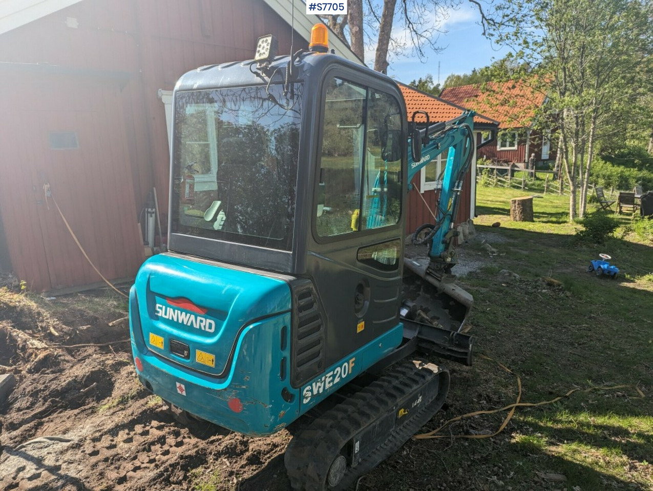 Mini excavator Sunward SWE20F with buckets SEE VIDEO - Excavator: Foto 3 Mini excavator Sunward SWE20F with buckets SEE VIDEO - Excavator: Foto 3