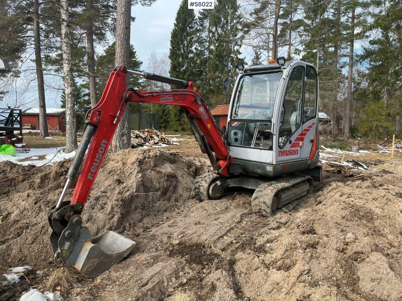 Neuson 2503 RD Mini Excavator - Excavator: Foto 1 Neuson 2503 RD Mini Excavator - Excavator: Foto 1
