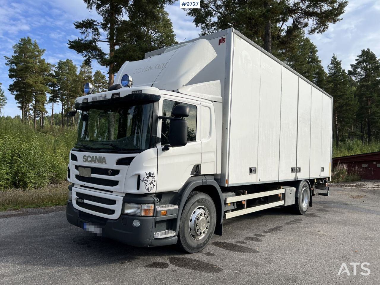 SCANIA P280 Box truck with tail lift - Camion furgon: Foto 1 SCANIA P280 Box truck with tail lift - Camion furgon: Foto 1