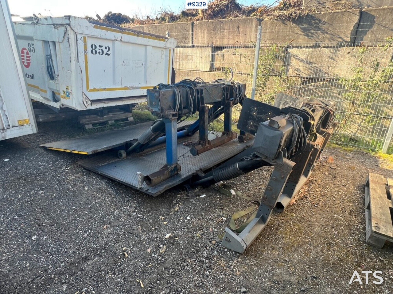 Tail lift - Zepro- ZHD2000-175MA - Oblon hidraulic: Foto 1 Tail lift - Zepro- ZHD2000-175MA - Oblon hidraulic: Foto 1