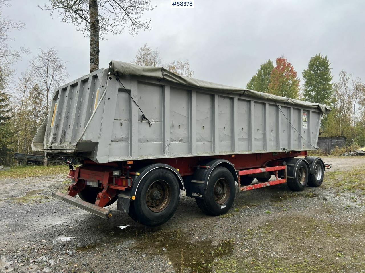 Tipper trailer, Fruehauf TP-87 with dump body Benalu - Remorcă basculantă: Foto 5 Tipper trailer, Fruehauf TP-87 with dump body Benalu - Remorcă basculantă: Foto 5