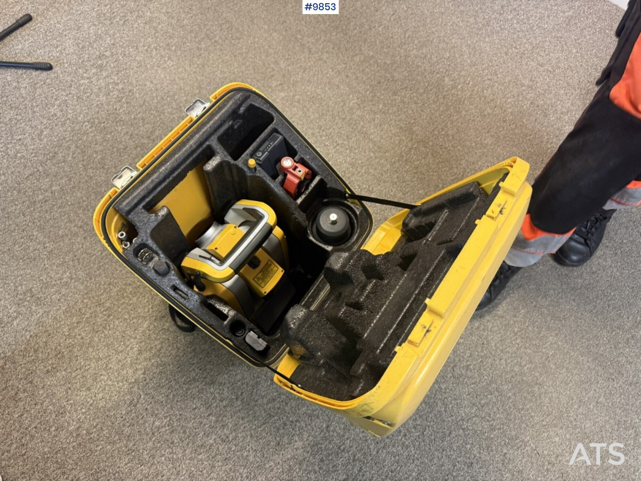 Total Station Trimble S5 1 DR Plus - Echipamente de constructii: Foto 5 Total Station Trimble S5 1 DR Plus - Echipamente de constructii: Foto 5