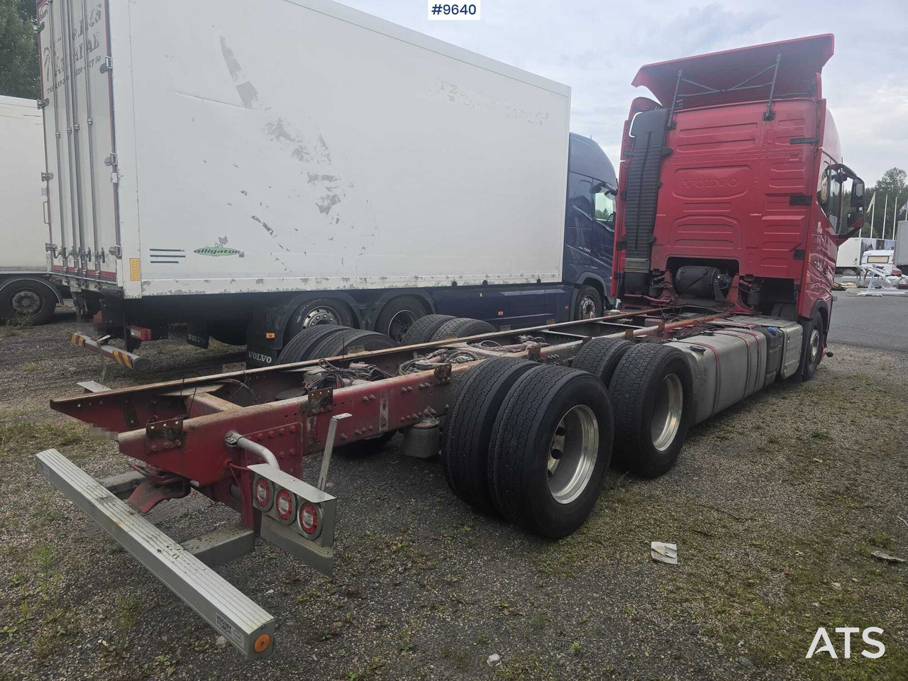 VOLVO FH16 CHASSIS - Camion şasiu: Foto 5 VOLVO FH16 CHASSIS - Camion şasiu: Foto 5