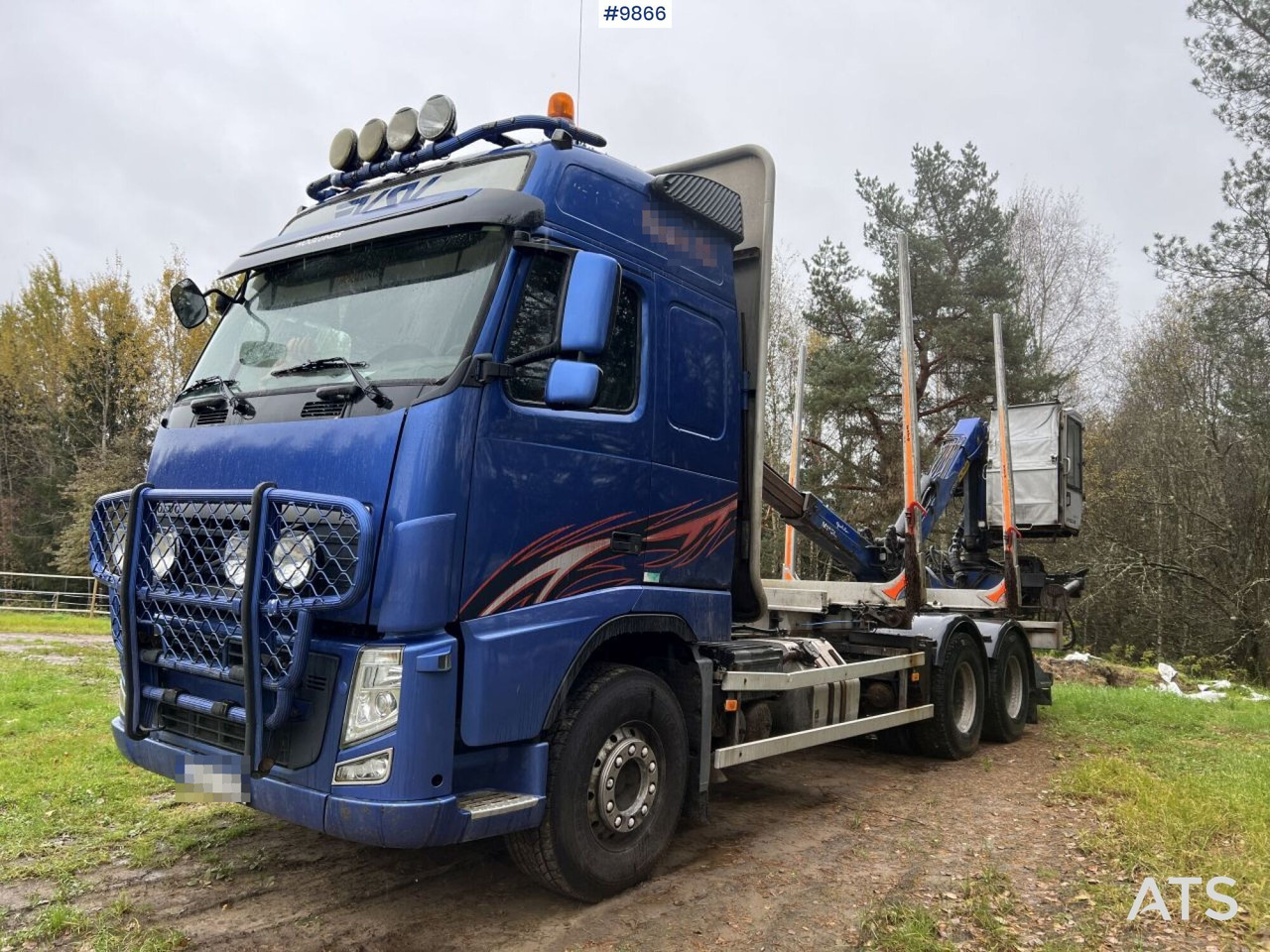 Volvo FH D13 Timber truck with Palfinger M110 crane - Camion forestier: Foto 2 Volvo FH D13 Timber truck with Palfinger M110 crane - Camion forestier: Foto 2