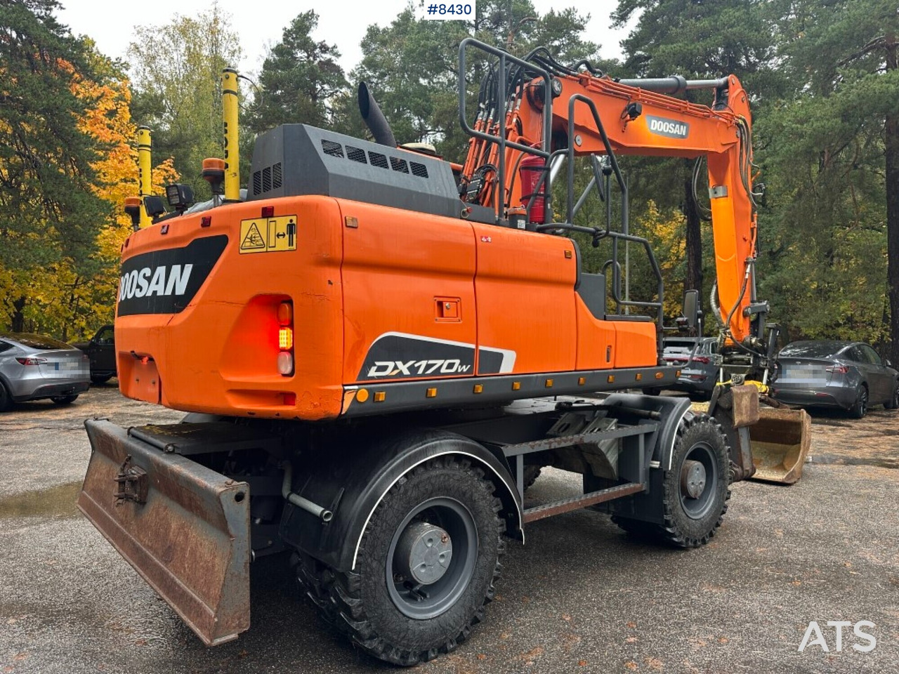Wheeled Excavator Doosan DX170W (See video) - Excavator pe roţi: Foto 5 Wheeled Excavator Doosan DX170W (See video) - Excavator pe roţi: Foto 5