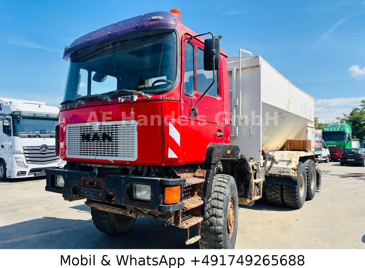 Camion MAN F10 BB 6x6 Bindemittelstreuer *Manual/Analog: Foto 20