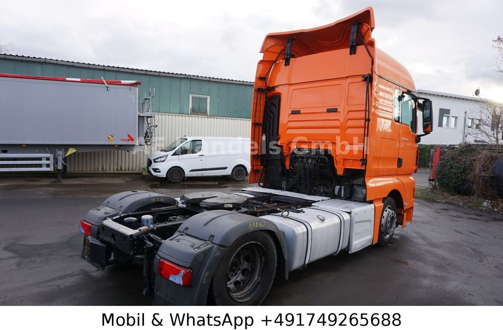 MAN TGX 18.440 XLX LL Low *Manual/Retarder/2xTank - Cap tractor: Foto 3 MAN TGX 18.440 XLX LL Low *Manual/Retarder/2xTank - Cap tractor: Foto 3