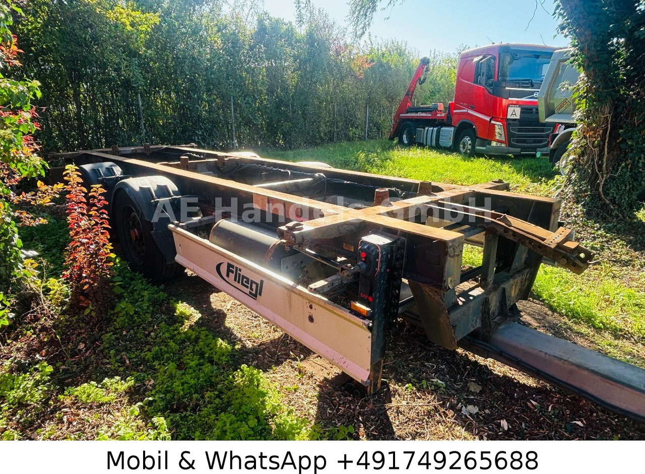 Fliegl TWP 180 Tandem Tiefgekoppelt *BWP/Scheibenbremse - Remorcă şasiu: Foto 1 Fliegl TWP 180 Tandem Tiefgekoppelt *BWP/Scheibenbremse - Remorcă şasiu: Foto 1