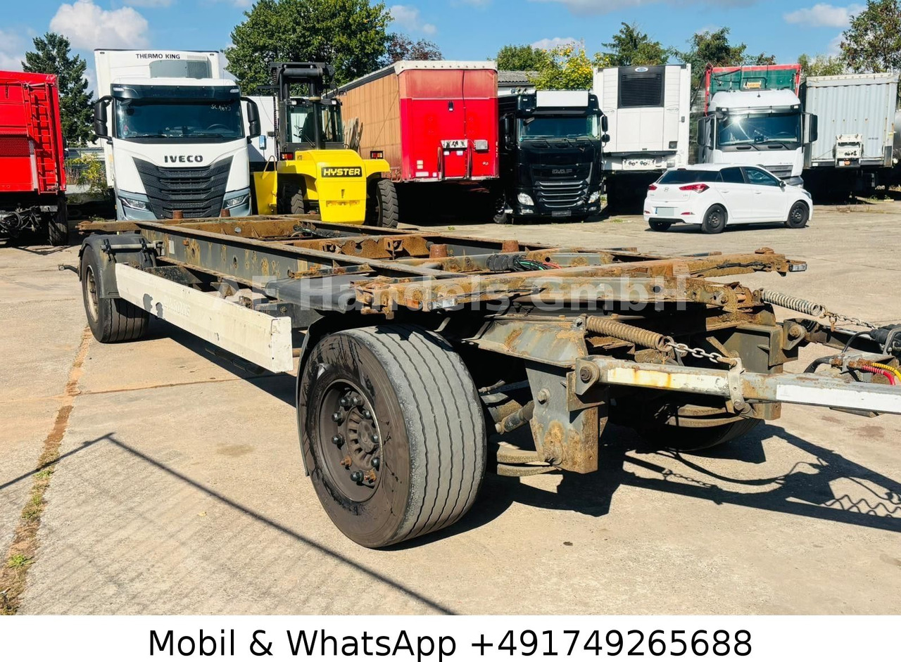 Krone AZW 18 BDF Drehschermel*Scheibenbremsen/VollLuft - Remorcă şasiu: Foto 1 Krone AZW 18 BDF Drehschermel*Scheibenbremsen/VollLuft - Remorcă şasiu: Foto 1