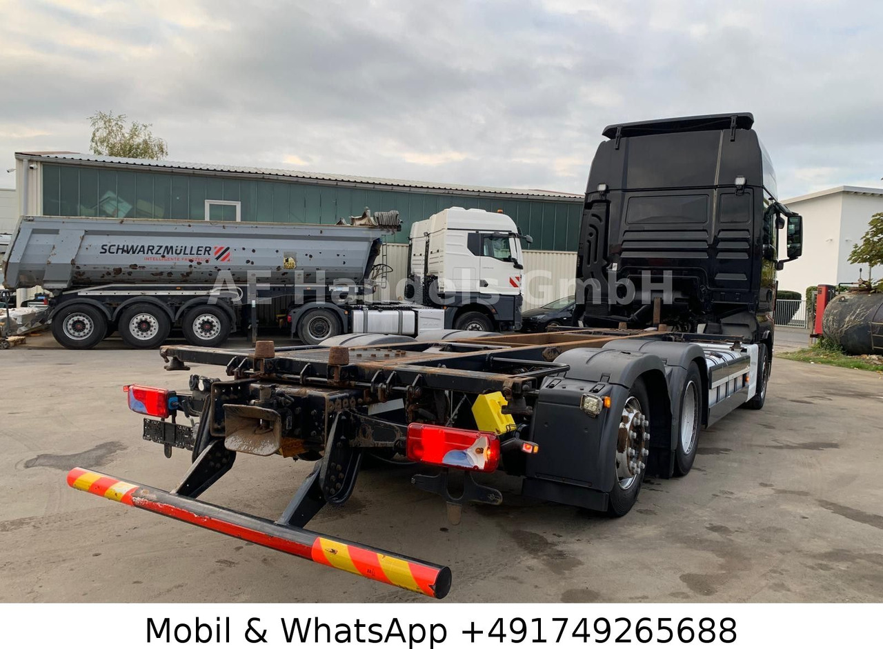 MAN TGX 26.440 XXL BDF LL *Retarder/Multi/Lift/AHK - Camion şasiu: Foto 3 MAN TGX 26.440 XXL BDF LL *Retarder/Multi/Lift/AHK - Camion şasiu: Foto 3