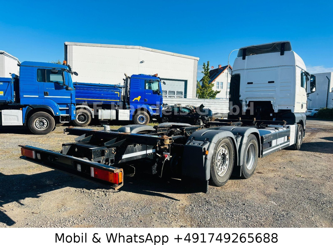 MAN TGX 26.460 BDF XLX LL 6x2 *Retarder/ACC/Lift/AHK - Camion şasiu: Foto 3 MAN TGX 26.460 BDF XLX LL 6x2 *Retarder/ACC/Lift/AHK - Camion şasiu: Foto 3
