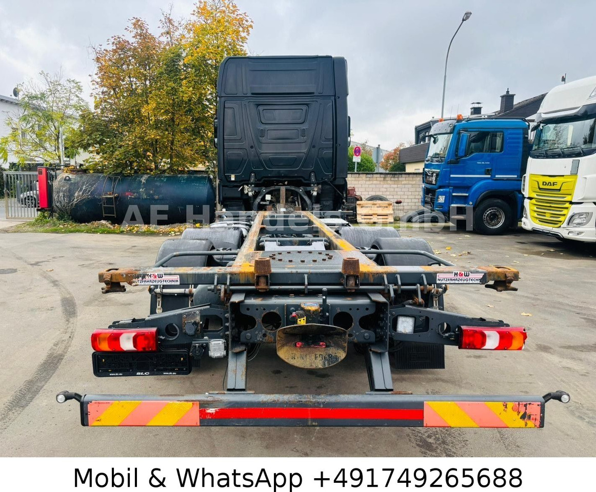 Mercedes-Benz Actros 2542 GigaSpace LL BDF*Retarder/Multi/Lift - Camion transport containere/ Swap body: Foto 4 Mercedes-Benz Actros 2542 GigaSpace LL BDF*Retarder/Multi/Lift - Camion transport containere/ Swap body: Foto 4