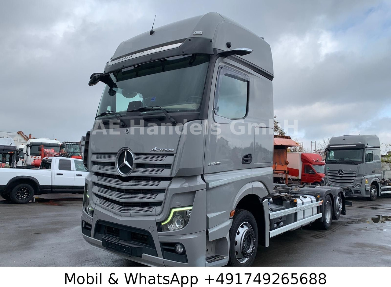 Mercedes-Benz Actros 5 2545 GigaSpace BDF *Retarder/Multi/AHK - Camion transport containere/ Swap body: Foto 1 Mercedes-Benz Actros 5 2545 GigaSpace BDF *Retarder/Multi/AHK - Camion transport containere/ Swap body: Foto 1