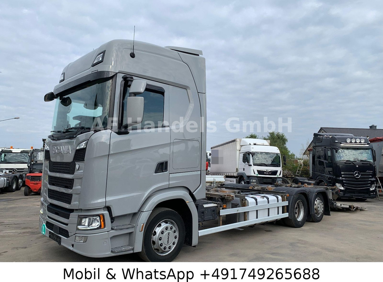Scania S450 HighLine BDF *Retarder/Lenk+Lift/Multi/LBW - Camion şasiu: Foto 3 Scania S450 HighLine BDF *Retarder/Lenk+Lift/Multi/LBW - Camion şasiu: Foto 3