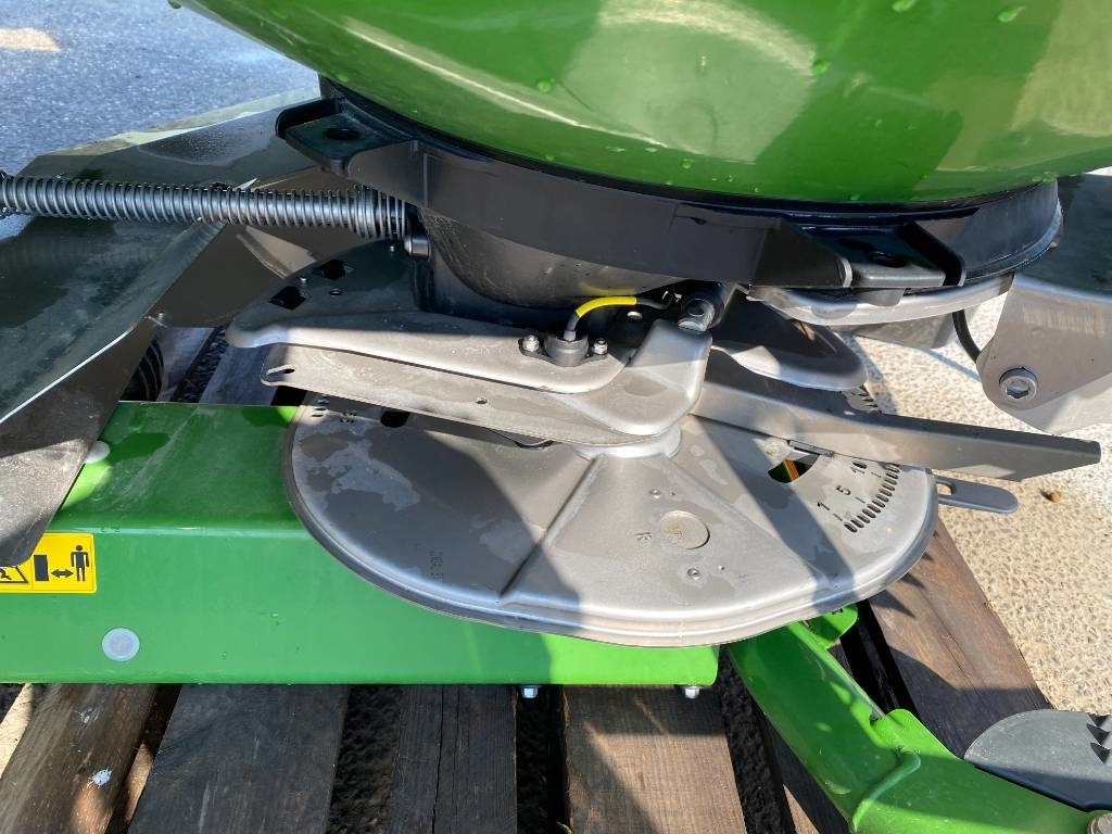 Imprastietor îngrăşăminte Amazone ZA-V 4200 ProfisTronic / IsoBus: Foto 39