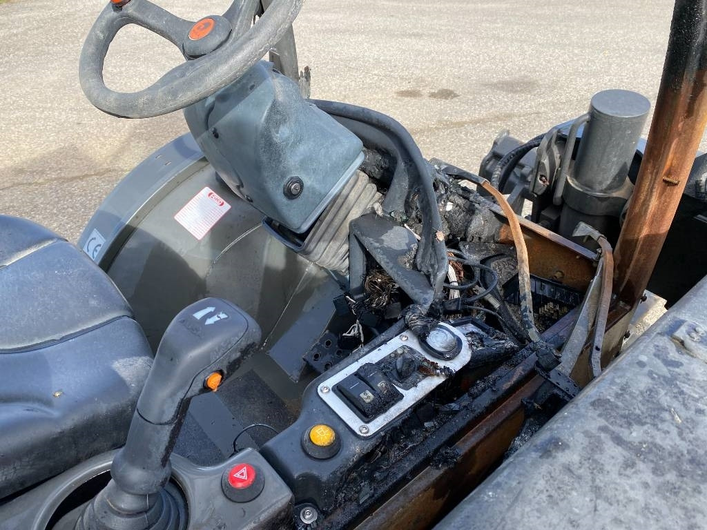 Încărcător pe roți telescopic Ausa T 235H /Origine Française avec Certificat CE: Foto 9