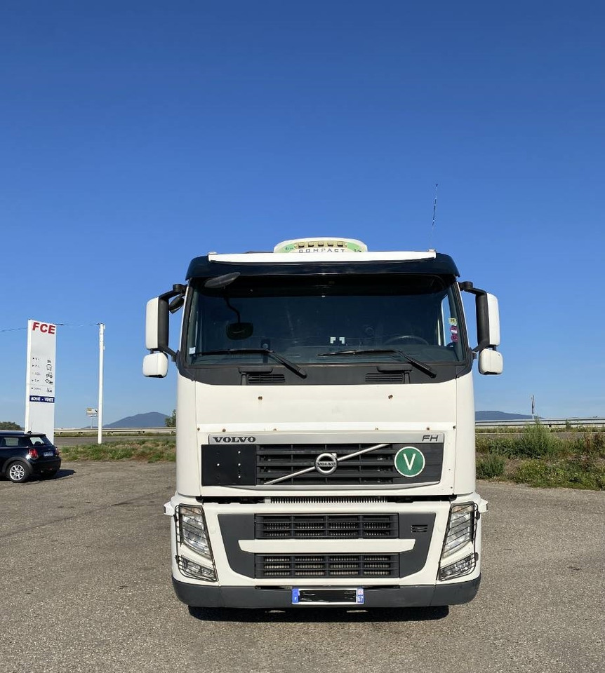 Volvo FH 540 Retarder / HIAB 1055E A réparer - Cap tractor: Foto 4 Volvo FH 540 Retarder / HIAB 1055E A réparer - Cap tractor: Foto 4