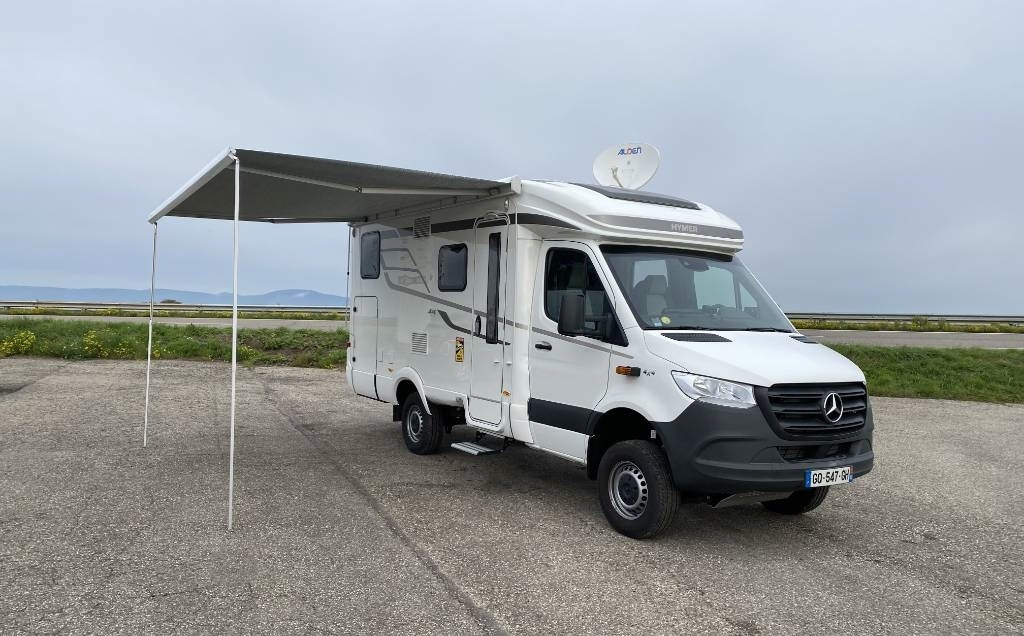 Hymer ML-T 570 -Mercedes 419 CDI 190 4x4 1er Main - Autorulotă semi-integrată: Foto 4 Hymer ML-T 570 -Mercedes 419 CDI 190 4x4 1er Main - Autorulotă semi-integrată: Foto 4