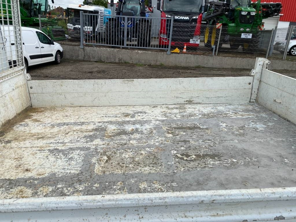 Autoutilitară basculantă, Autoutilitară cabină dublă Iveco DAILY 35-140 C14 2.3D/140 / JPM VULCAIN endommagé: Foto 30