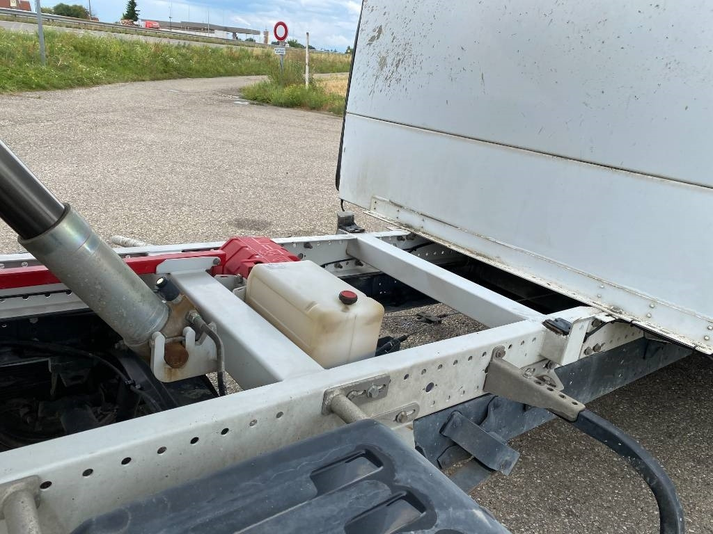 Autoutilitară basculantă, Autoutilitară cabină dublă Iveco DAILY 35-140 C14 2.3D/140 / JPM VULCAIN endommagé: Foto 43