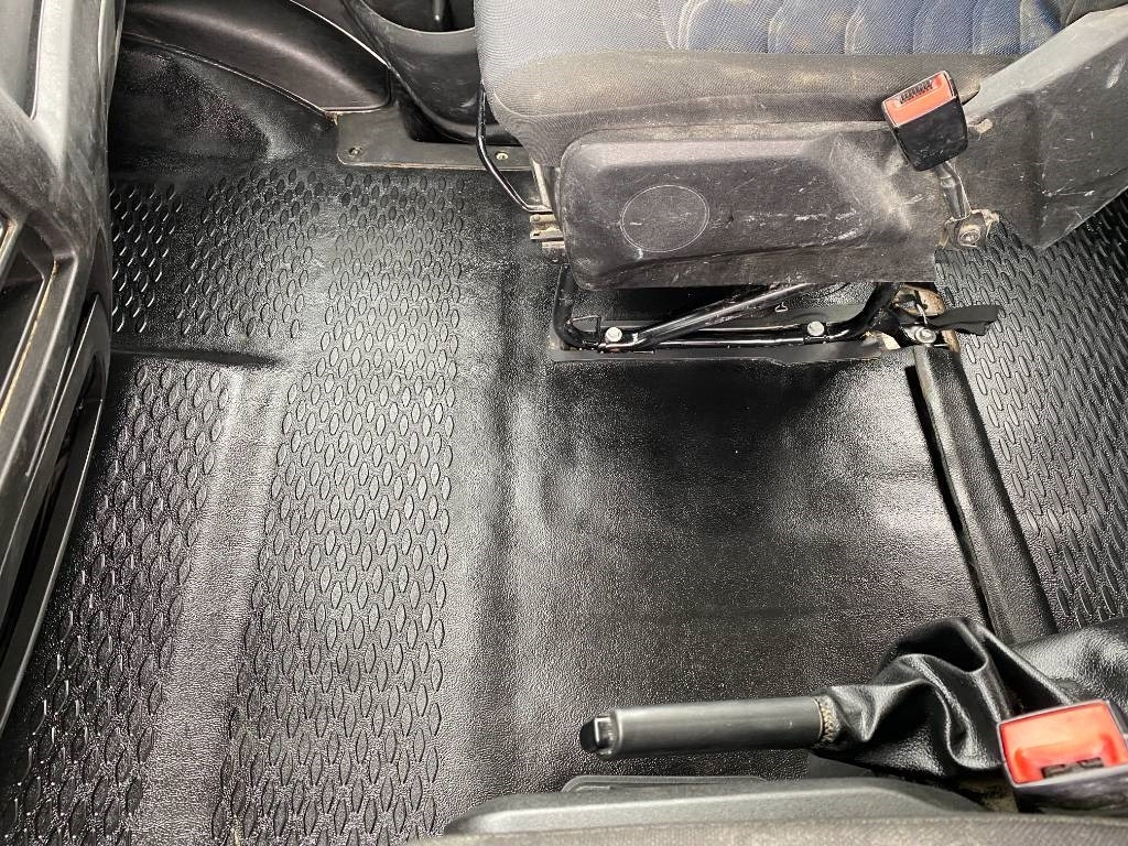 Autoutilitară basculantă, Autoutilitară cabină dublă Iveco DAILY 35-140 C14 2.3D/140 / JPM VULCAIN endommagé: Foto 27