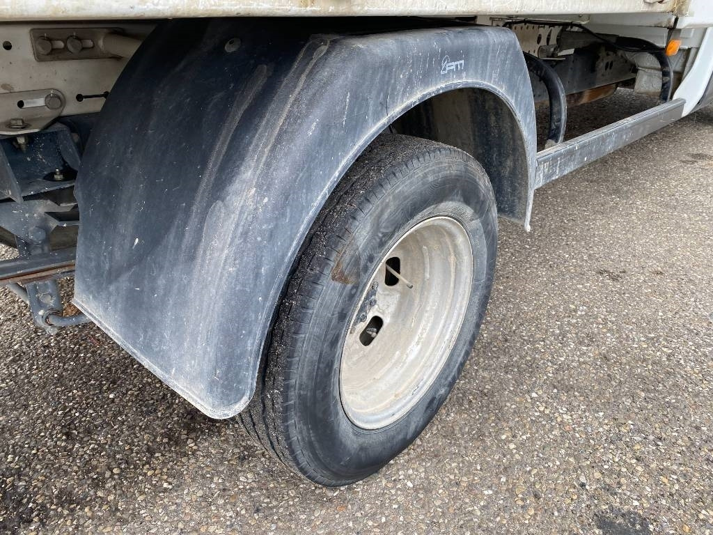 Autoutilitară basculantă, Autoutilitară cabină dublă Iveco DAILY 35-140 C14 2.3D/140 / JPM VULCAIN endommagé: Foto 39