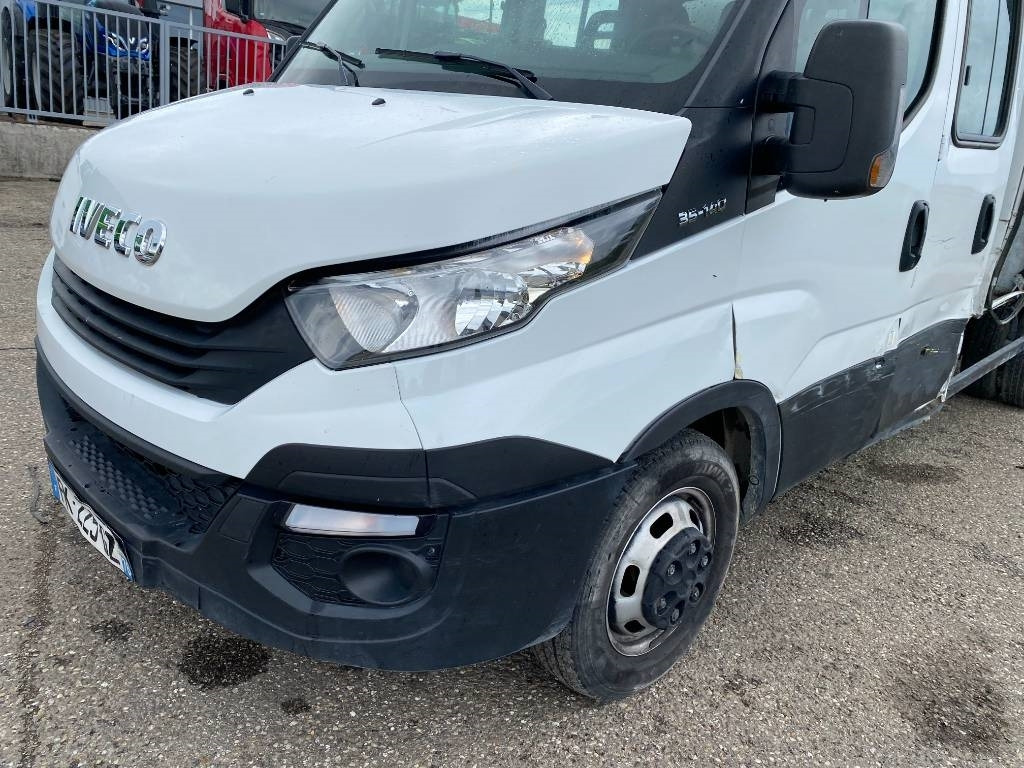 Autoutilitară basculantă, Autoutilitară cabină dublă Iveco DAILY 35-140 C14 2.3D/140 / JPM VULCAIN endommagé: Foto 19