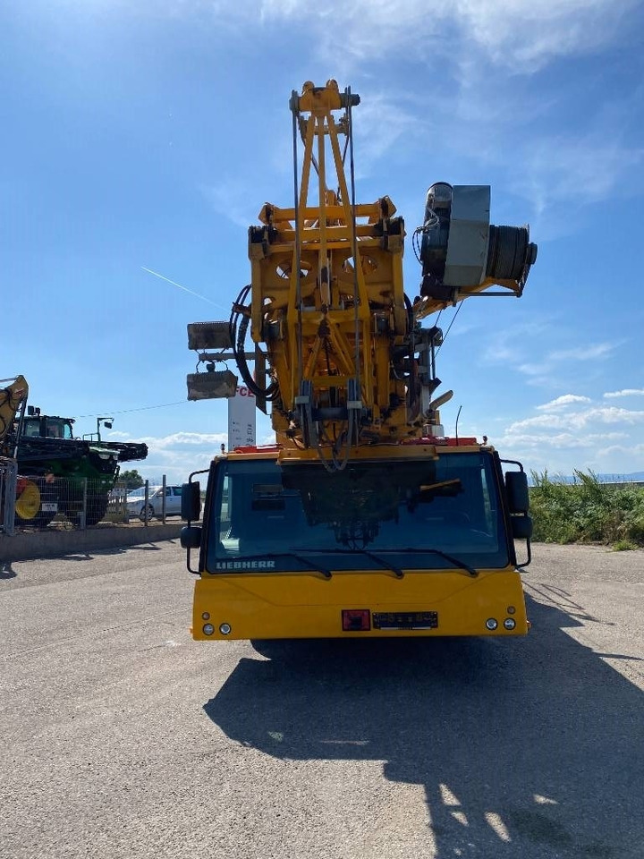 Liebherr MK 88 Certificat CE / 1er Main endommagée - Macara autoridicatoare: Foto 2 Liebherr MK 88 Certificat CE / 1er Main endommagée - Macara autoridicatoare: Foto 2