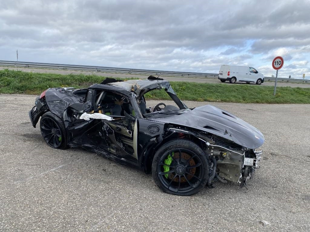 Porsche 911 GT3 RS (991) 4.0i 520 PDK7 Pack WEISSACH/RS  - Automobil: Foto 3 Porsche 911 GT3 RS (991) 4.0i 520 PDK7 Pack WEISSACH/RS  - Automobil: Foto 3