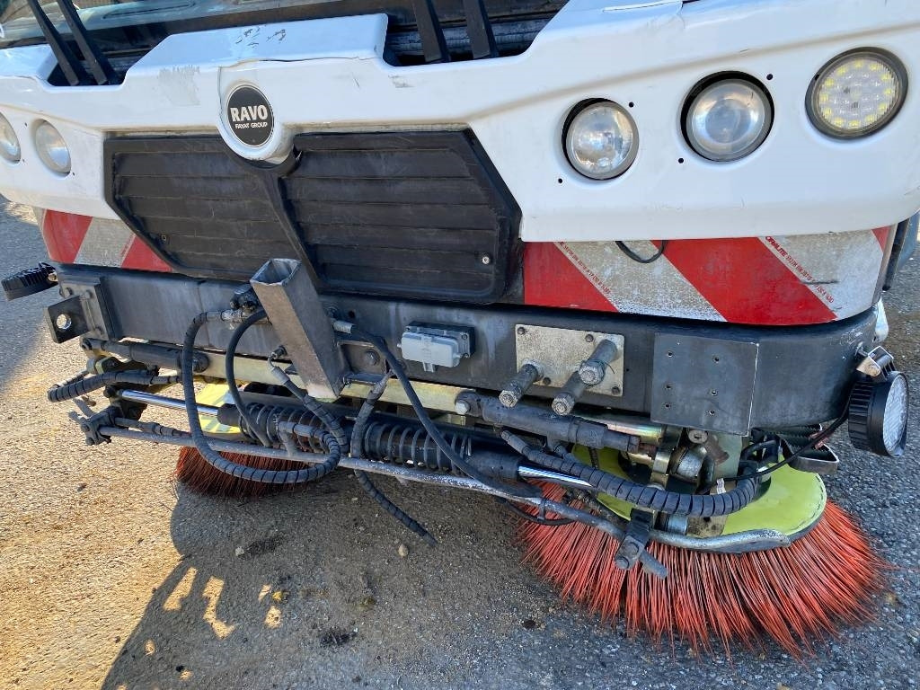 Măturătoare stradală Ravo CR 540 Euro6 Certificat CE / Origine Française: Foto 14