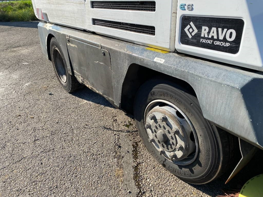 Măturătoare stradală Ravo CR 540 Euro6 Certificat CE / Origine Française: Foto 40