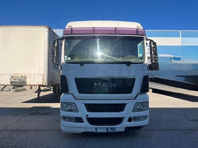 MAN TGX 18.480 RETARDER - Cap tractor: Foto 4 MAN TGX 18.480 RETARDER - Cap tractor: Foto 4