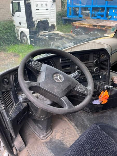 Mercedes ACTROS 1845 - Cap tractor: Foto 4 Mercedes ACTROS 1845 - Cap tractor: Foto 4