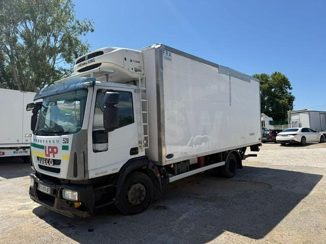 Iveco 120E22 CAISSE FRIGO HAYON - Camion frigider: Foto 1 Iveco 120E22 CAISSE FRIGO HAYON - Camion frigider: Foto 1