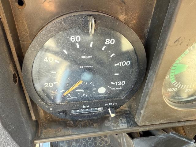 Iveco UNIC 175-24 BENNE GRUE - Camion basculantă, Camion cu macara: Foto 4 Iveco UNIC 175-24 BENNE GRUE - Camion basculantă, Camion cu macara: Foto 4