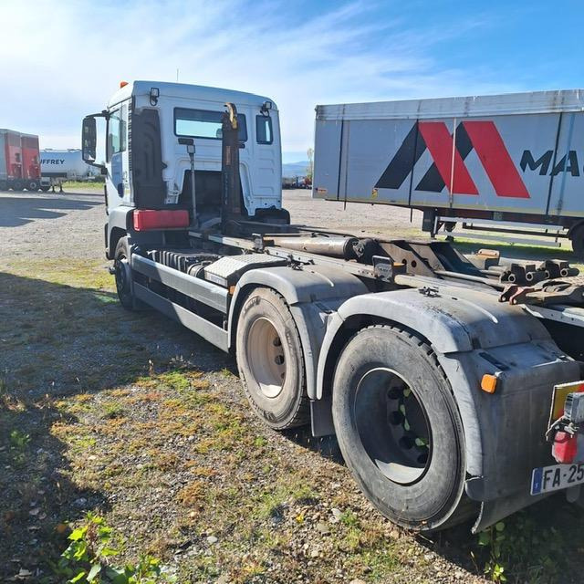 MAN TGS 28.460 AMPIROLL - Camion cu cârlig: Foto 2 MAN TGS 28.460 AMPIROLL - Camion cu cârlig: Foto 2