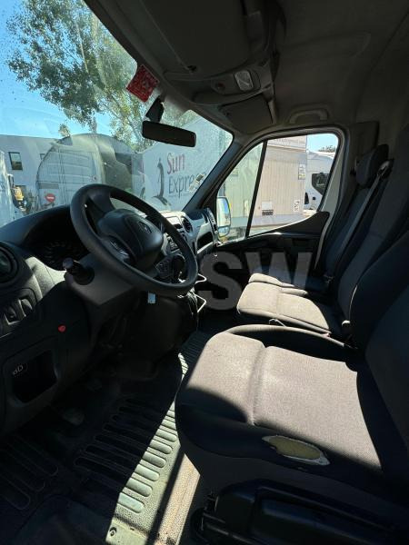 Renault Master DCI 145 - Autoutilitară box: Foto 5 Renault Master DCI 145 - Autoutilitară box: Foto 5