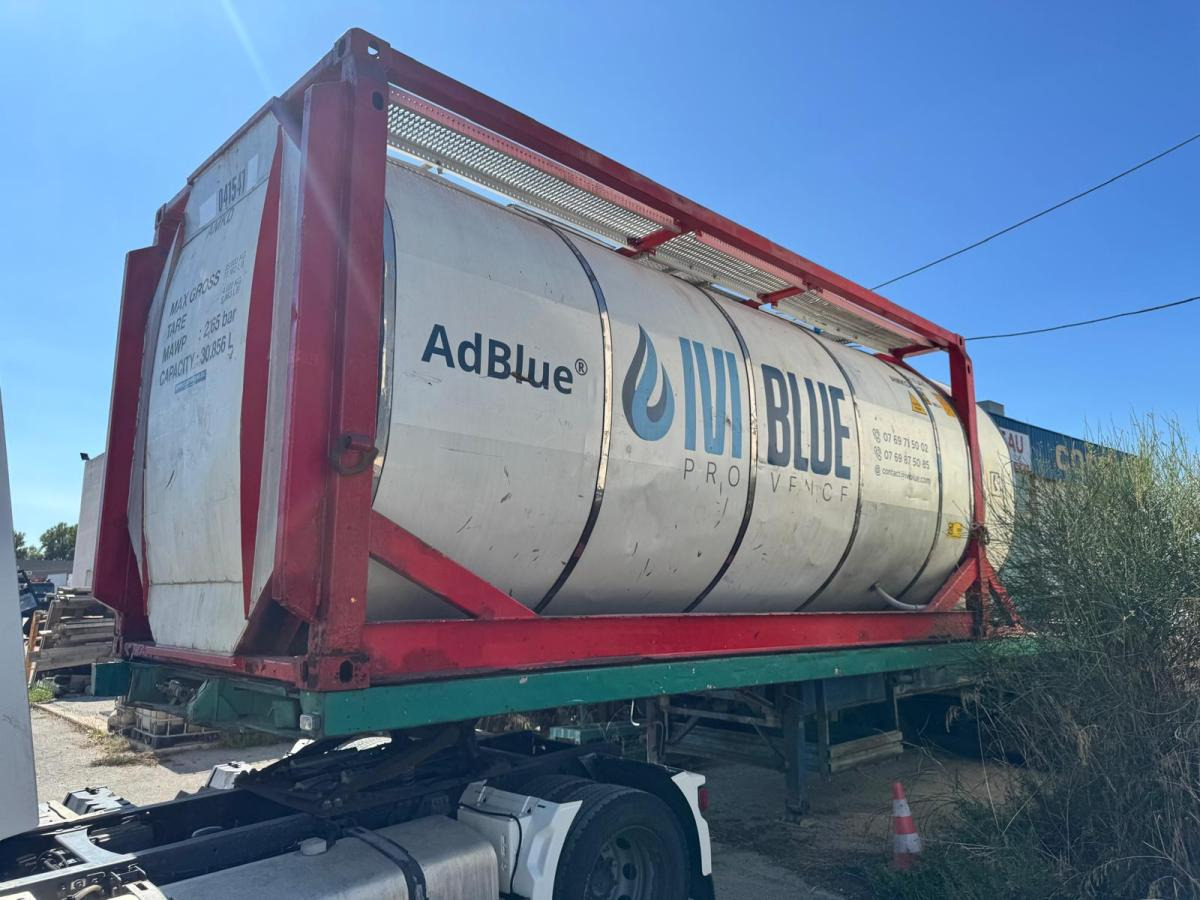 Van Hool 30000 LITRES ADBLUE - Semiremorcă cisternă: Foto 2 Van Hool 30000 LITRES ADBLUE - Semiremorcă cisternă: Foto 2