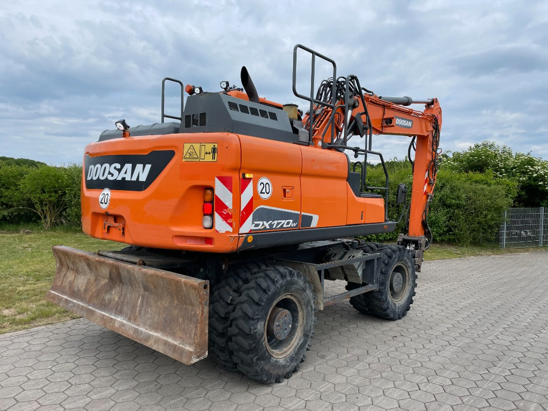 Doosan DX170W-5 - Automacara: Foto 2 Doosan DX170W-5 - Automacara: Foto 2
