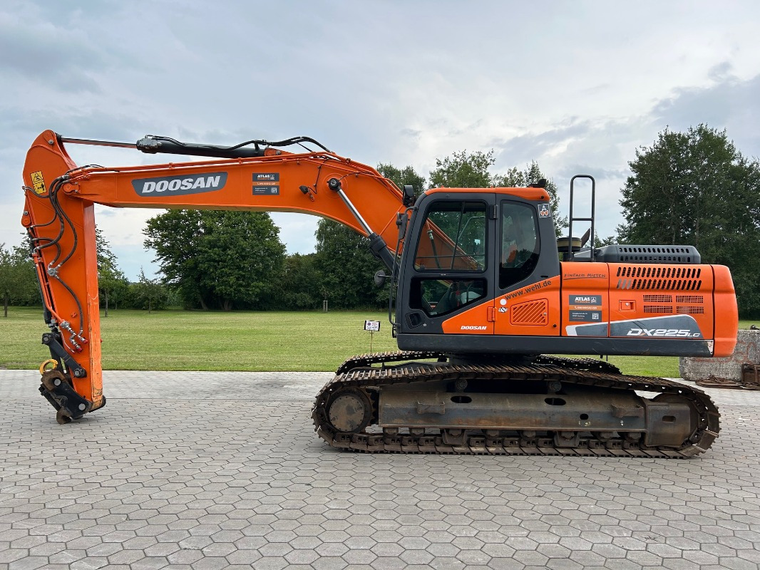 Doosan DX225LC-5 - Excavator pe şenile: Foto 3 Doosan DX225LC-5 - Excavator pe şenile: Foto 3