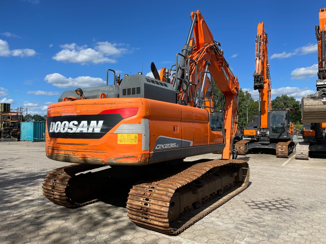 Doosan DX235LC-5 - Excavator pe şenile: Foto 2 Doosan DX235LC-5 - Excavator pe şenile: Foto 2