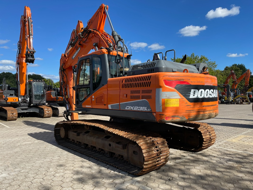 Doosan DX235LC-5 - Excavator pe şenile: Foto 3 Doosan DX235LC-5 - Excavator pe şenile: Foto 3
