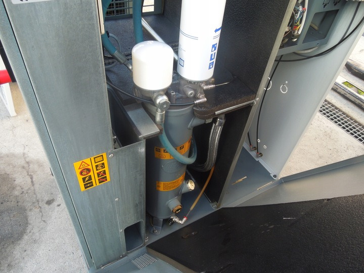 ATLAS COPCO GA7VSDFF - Compresor de aer: Foto 3 ATLAS COPCO GA7VSDFF - Compresor de aer: Foto 3