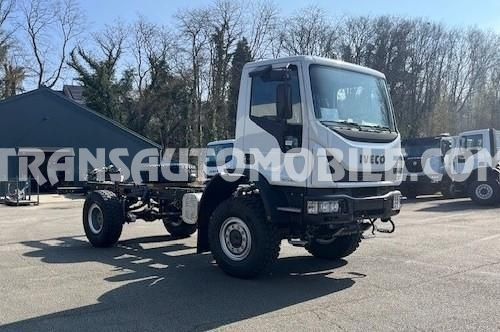 Iveco Eurocargo ML150E24WS 5.9L TURBO DIESEL 4x4 EURO3 CHASSIS CAB - EXPORT OUT EU - Camion şasiu: Foto 4 Iveco Eurocargo ML150E24WS 5.9L TURBO DIESEL 4x4 EURO3 CHASSIS CAB - EXPORT OUT EU - Camion şasiu: Foto 4