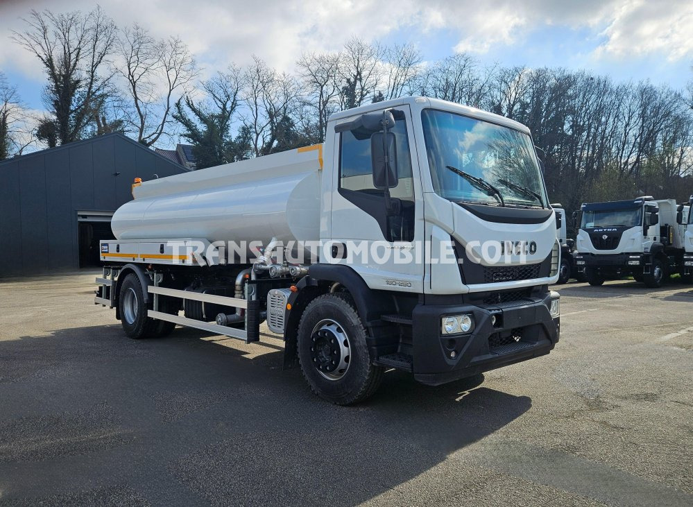 Iveco Eurocargo ML180E28 5.9L TURBO DIESEL 4x2 water tank 10.000L - EXPORT OUT EU - Camion cisternă: Foto 4 Iveco Eurocargo ML180E28 5.9L TURBO DIESEL 4x2 water tank 10.000L - EXPORT OUT EU - Camion cisternă: Foto 4