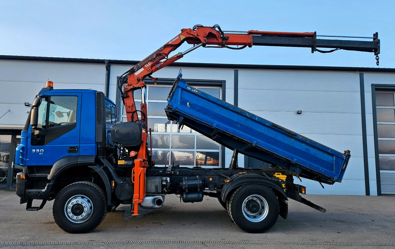 Iveco Trakker 190T33 4x4 Euro5 Kran Atlas 120.2E Funk - Camion basculantă, Camion cu macara: Foto 4 Iveco Trakker 190T33 4x4 Euro5 Kran Atlas 120.2E Funk - Camion basculantă, Camion cu macara: Foto 4