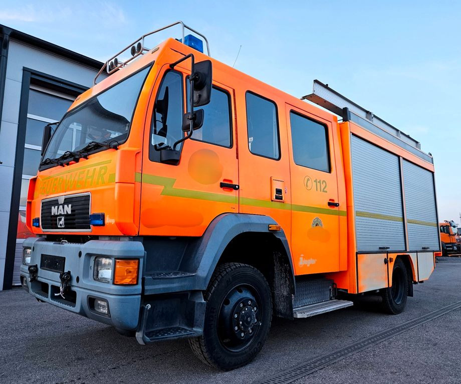 MAN 14.224 L80 4x4 Feuerwehr LF16 Ziegler - Autospeciala de stins incendii: Foto 1 MAN 14.224 L80 4x4 Feuerwehr LF16 Ziegler - Autospeciala de stins incendii: Foto 1