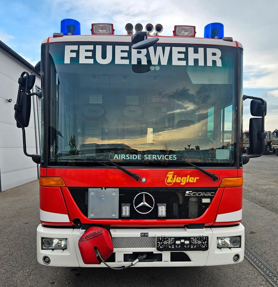 Autospeciala de stins incendii Mercedes-Benz 1829 Feuerwehr Ziegler RLF 2000/300 TLF Winde: Foto 7 Autospeciala de stins incendii Mercedes-Benz 1829 Feuerwehr Ziegler RLF 2000/300 TLF Winde: Foto 7
