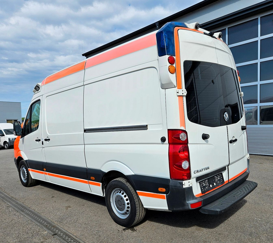 Volkswagen CRAFTER TDI Ambulance RTW L2H2 DLOUHY - Ambulanță: Foto 3 Volkswagen CRAFTER TDI Ambulance RTW L2H2 DLOUHY - Ambulanță: Foto 3